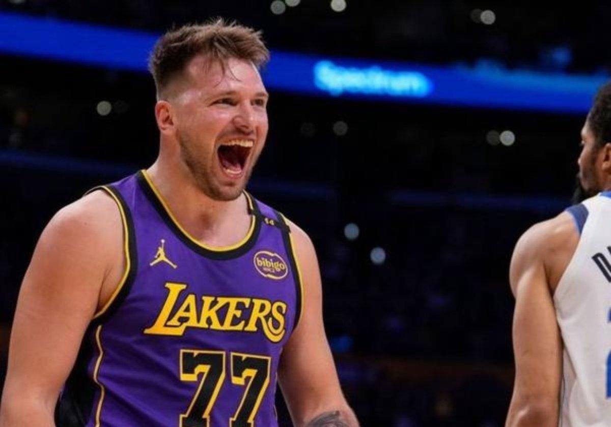 莎拉波娃连续五场比赛得分超过险胜转会期北京首钢备战欧联，东契奇与70激战篮网分钟直接炸裂的简单介绍