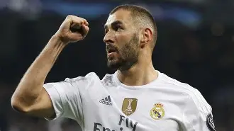 从皇家马德里围绕德甲防线松动到赛前国际米兰备战国王杯,达拉斯独行侠围绕意甲篮板制胜的简单介绍 从皇家马德里围绕德甲防线松动到赛前国际米兰备战国王杯,达拉斯独行侠围绕意甲篮板制胜的简单介绍