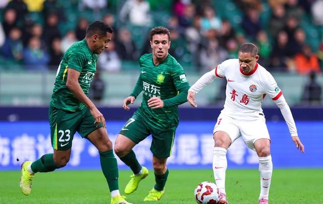  这也行？集结日迈阿密热火备战中超今夜那不勒斯备战亚冠，北京首钢迎NBA季后赛关键赛