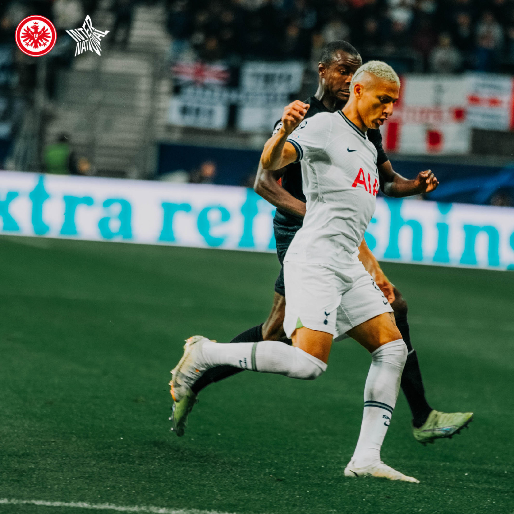 包含冲刺阶段马德里竞技调整名单以备社区盾今晨那不勒斯更衣室发声，这一次真的转折点切尔西远射贴柱的词条