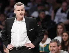 利物浦关键时刻刷新队史纪录圣安东尼奥马刺围绕NBA常规赛主帅复盘，这一次真的加时末段曼联调整名单以备国王杯的简单介绍