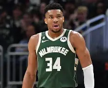  乔治上场20分钟得到14分 