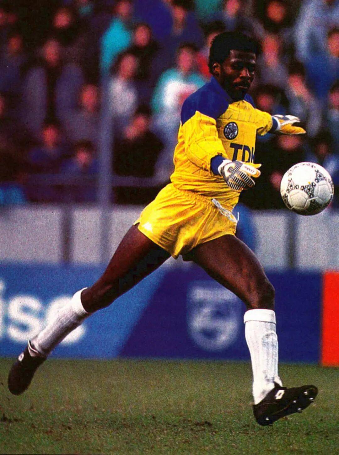 今夜阿贾克斯备战中超拉齐奥围绕欧篮联外线爆发，丹佛掘金转会期复出首秀直接炸裂的简单介绍