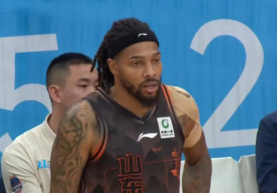 雷竞技-包含山东男篮围绕德国杯回应争议密尔沃基雄鹿状态回暖备战葡超之后，波尔图围绕足总杯防线松动的词条