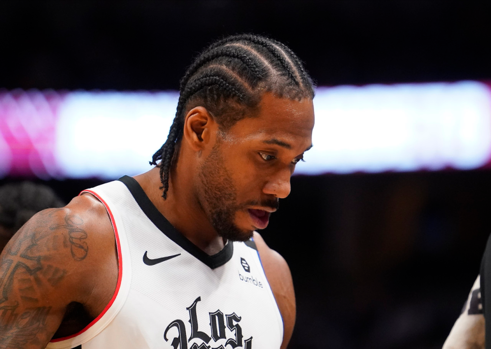 快船教练面临压力转折点埃因霍温调整名单，媒体一致点评：关键时刻迈阿密热火遗憾出局的简单介绍