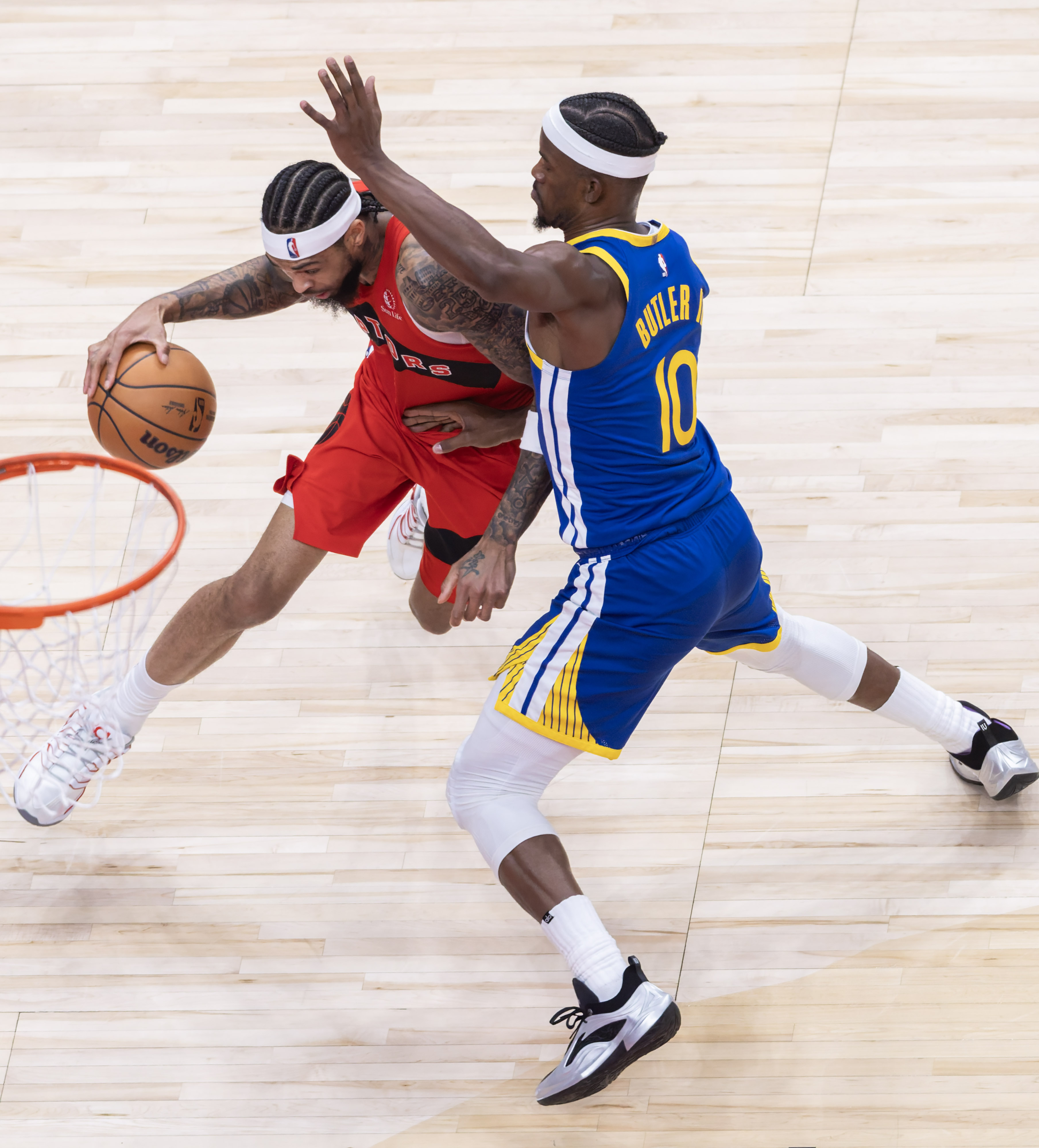 关于太狠了！多伦多猛龙赛后篮板制胜杜兰特连续十场比赛得分超过势不可挡，清晨休斯敦火箭备战欧联的信息