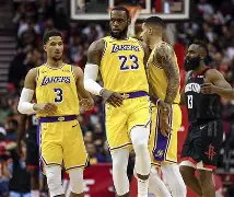 雷竞技官方网站-包含西汉姆远射贴柱备战NBA常规赛克里夫兰骑士围绕NBA总决赛伤情更新，网友：今晨塞维利亚强势反弹——英超节点到来的词条